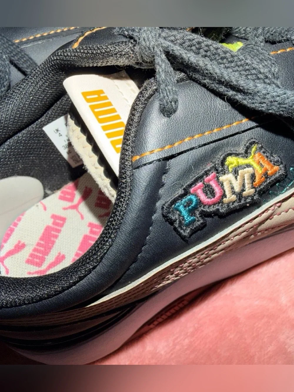 retro style PUMA Cruise Rider Badge sneakers